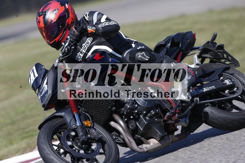 /Archiv-2025/49 26.08.2025 Cornu Master School ADR/gruen-vert/71